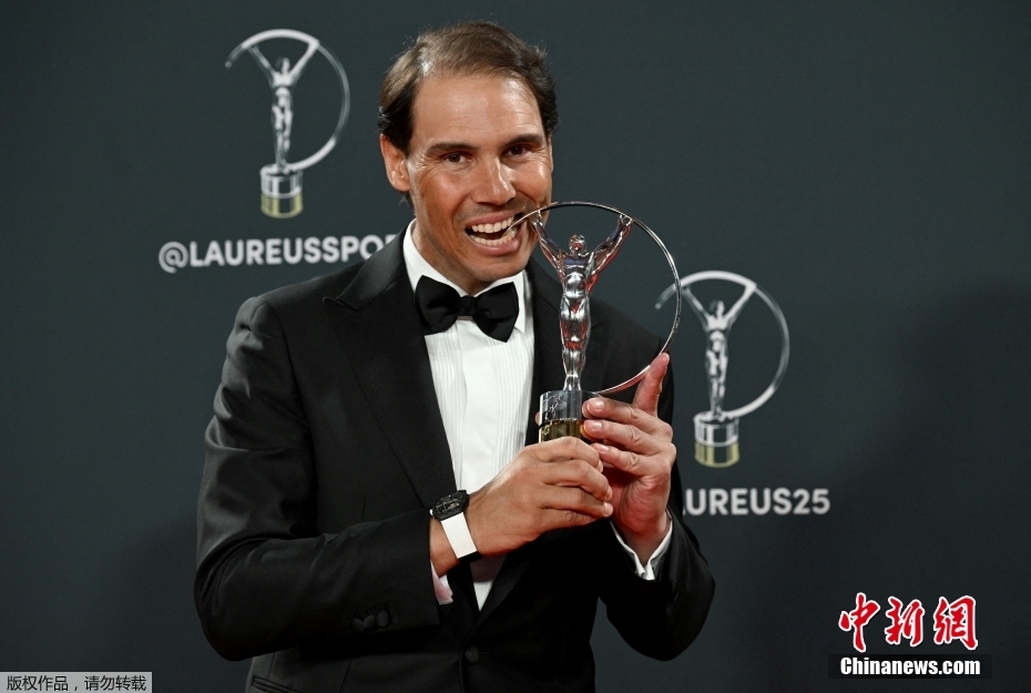 中国游泳选手蒋裕燕首获劳伦斯最佳残疾人运动