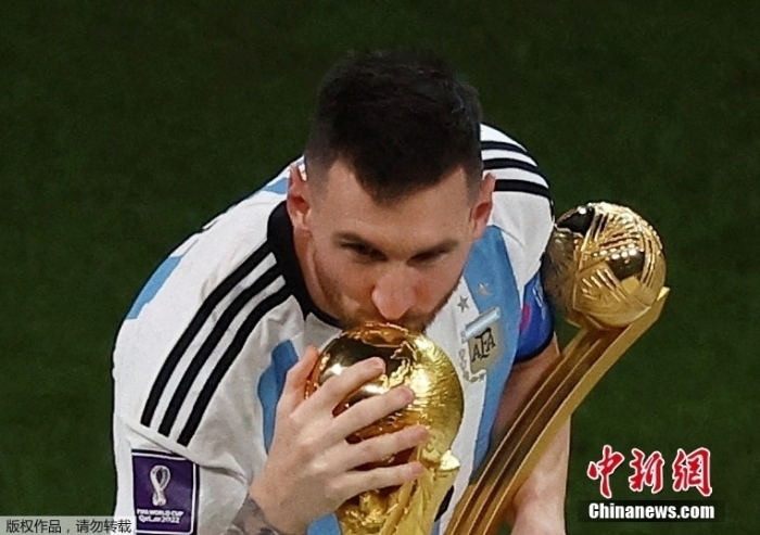梅西率阿根廷点球大战击败法国 拿下卡塔尔世界