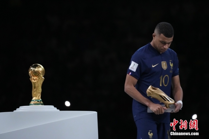 梅西率阿根廷点球大战击败法国 拿下卡塔尔世界