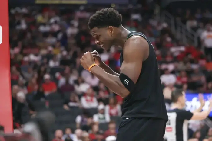 东契奇坎宁安通过特殊情况挑战成功获评奖资格